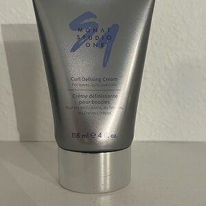 Monat Studio One Curl Defining Cream